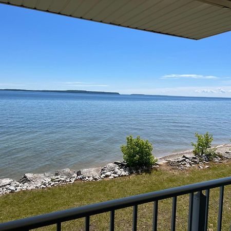 Quality Inn Lakefront Saint-Ignace Extérieur photo