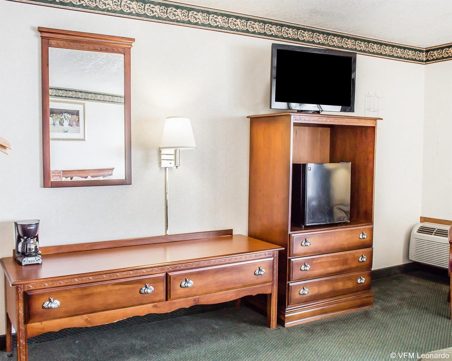 Quality Inn Lakefront Saint-Ignace Extérieur photo