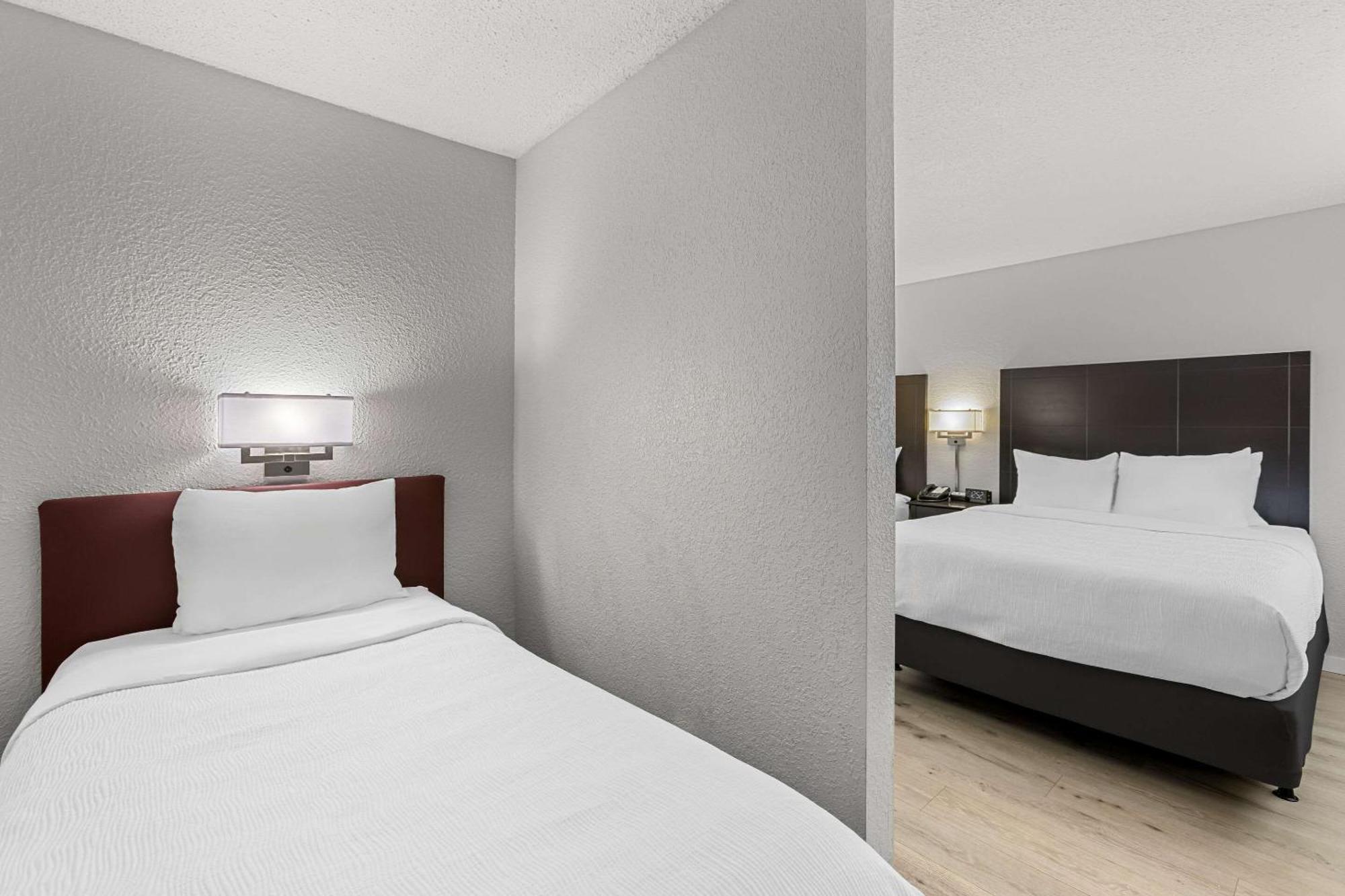 Quality Inn Lakefront Saint-Ignace Extérieur photo